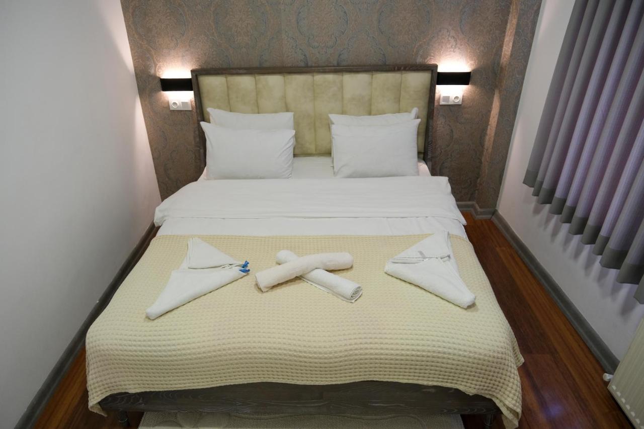 Taksim Neo Pera Suites อิสตันบูล ภายนอก รูปภาพ