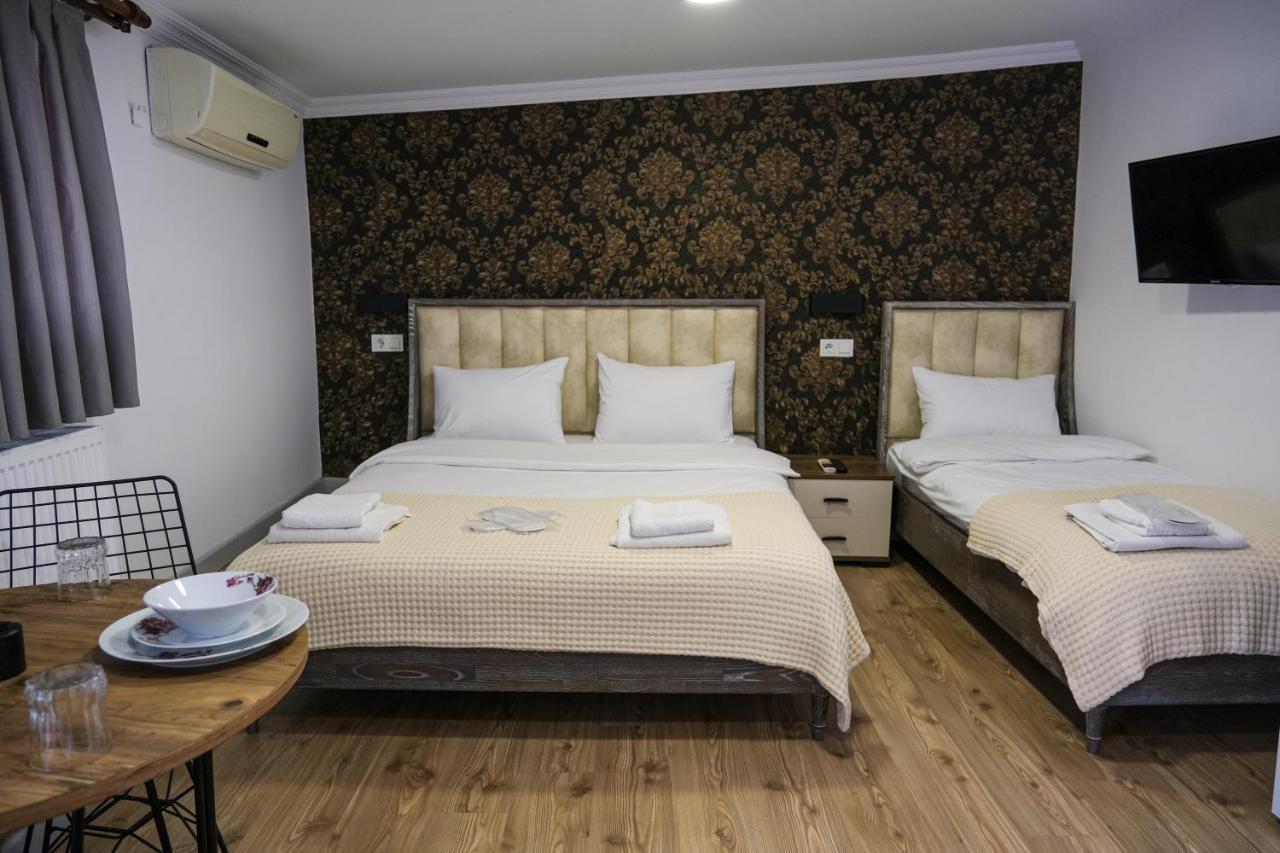 Taksim Neo Pera Suites อิสตันบูล ภายนอก รูปภาพ