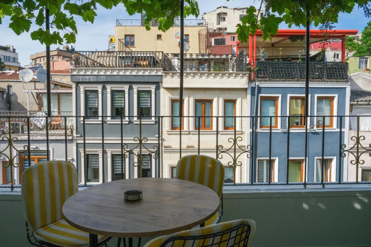 Taksim Neo Pera Suites อิสตันบูล ภายนอก รูปภาพ